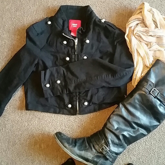 Black crop jacket