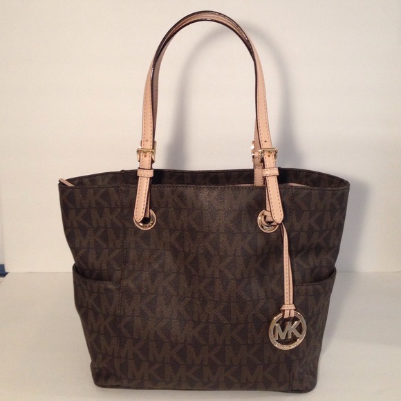 Michael Kors Signature Tote