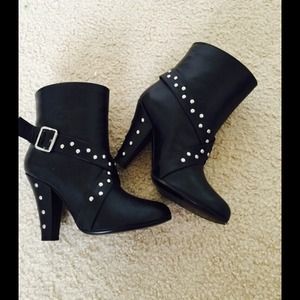 Authentic Marc by Marc Jacobs studded boots
