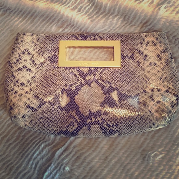 Michael Kors clutch - Picture 1 of 2