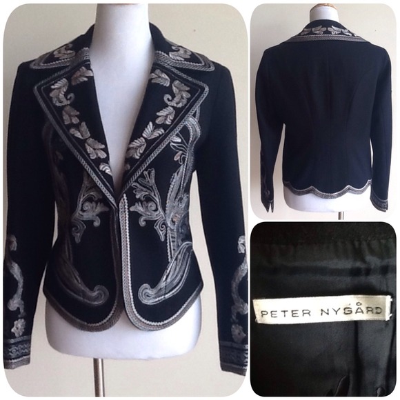 Peter Nygard Jackets & Blazers - Flash Sale! Peter Nygard embroidered blazer