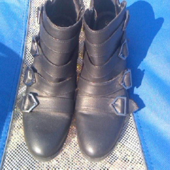 *Sam&Libby Ankle Boots*New/Without Tags Sz. 8