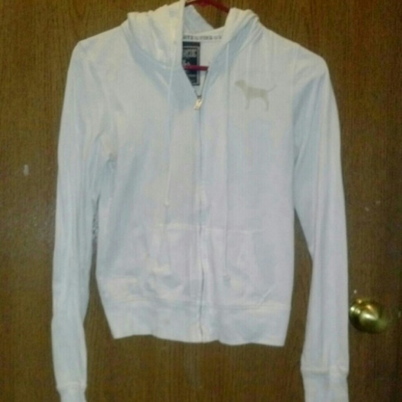 ⛔Traded VS Pink white Sweater