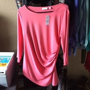 Coral 3/4 Sleeve Shirt