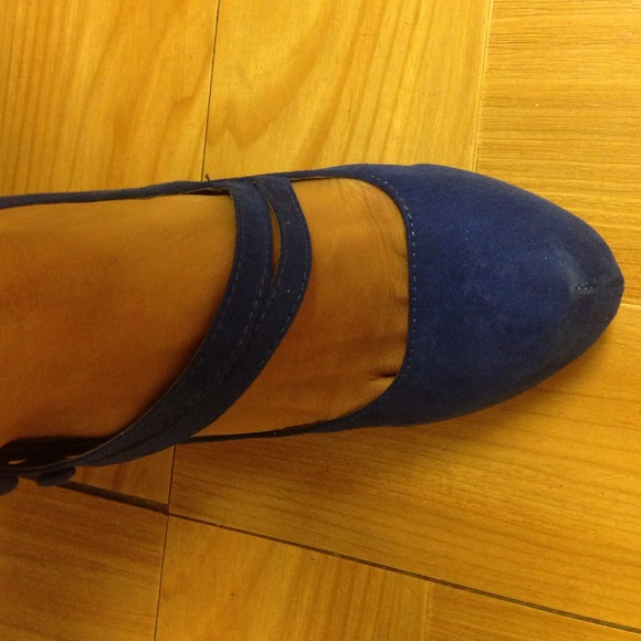 Qupid Blue - Picture 2 of 4