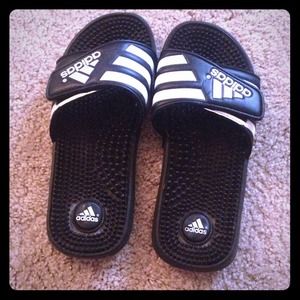 Size 7 Adidas Sandals