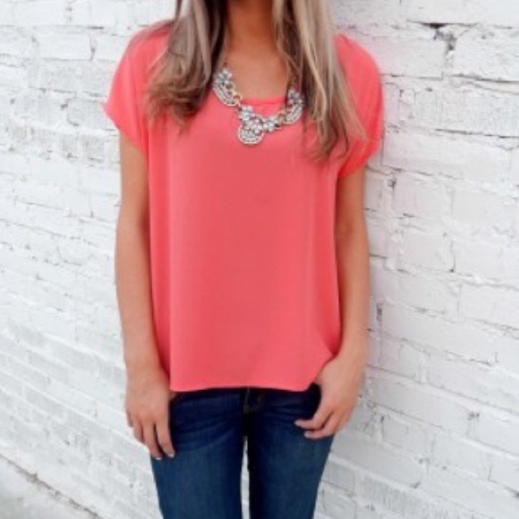 Coral top!