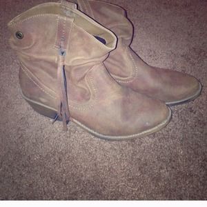 Brown booties with fringe