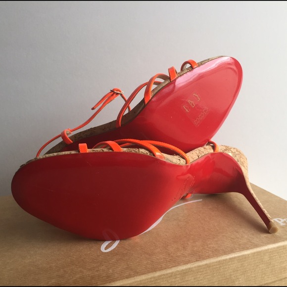 ❌SOLD TO A GF❌Christian Louboutin Belbride - Picture 4 of 4