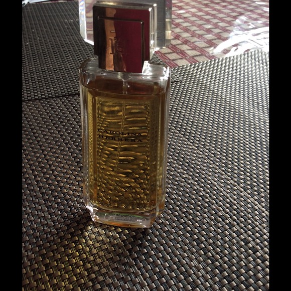 Carolina Herrera eau de parfume