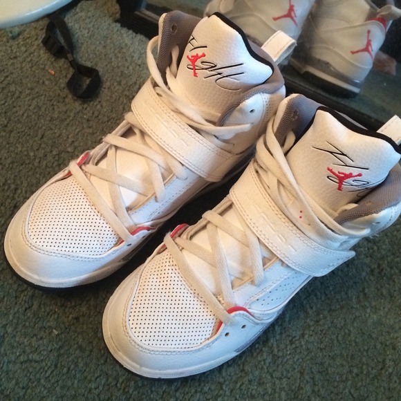 Flight Jordans 2.5Y