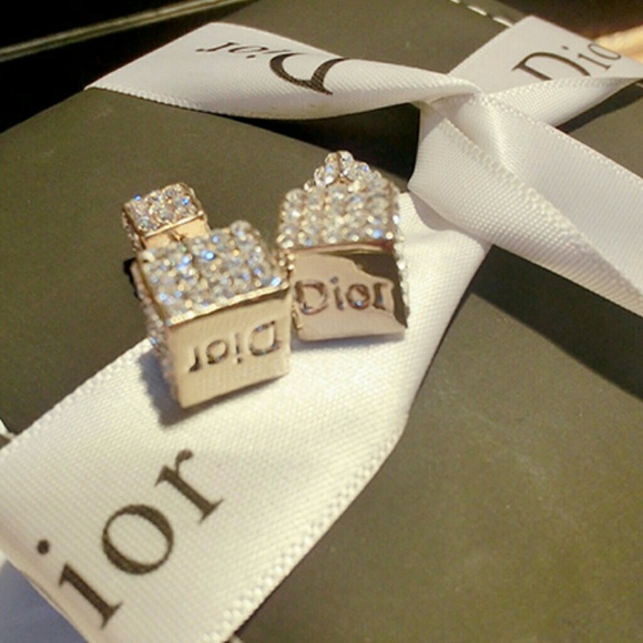 dior earrings