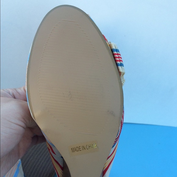 Spring peep toe wedges - Picture 5 of 5