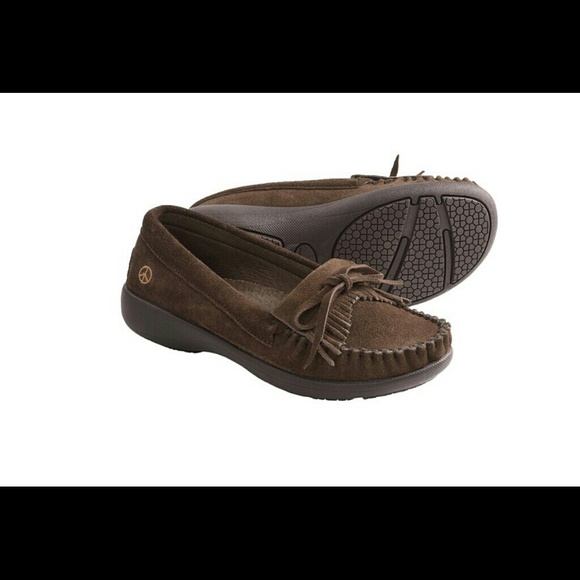 Peace Mocs by Old Friend
