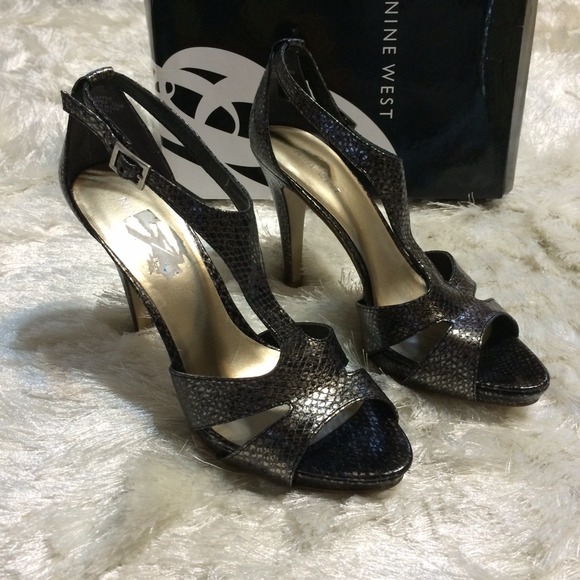 Nine West Pewter Metallic Leather Heels