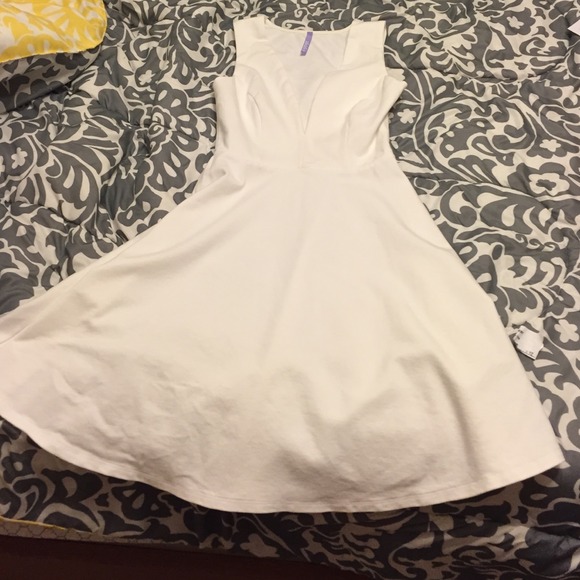 Lulu ivory queen sweep dress