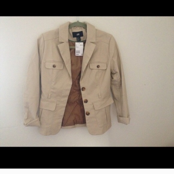 ❌SOLD❌Nude blazer