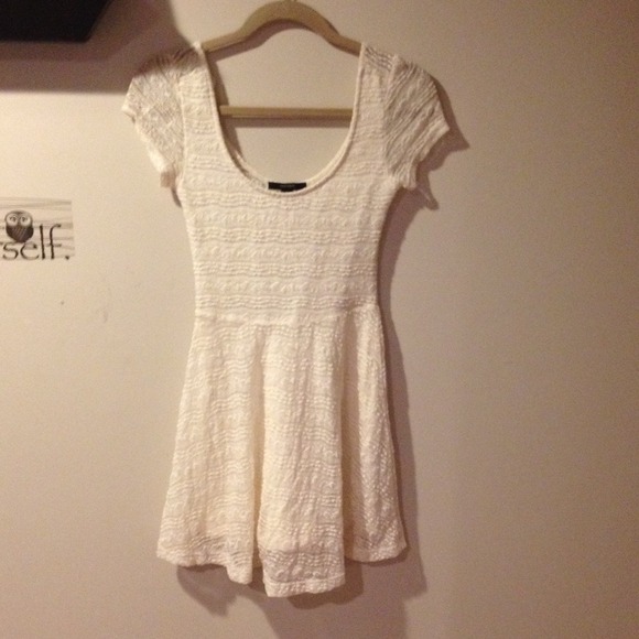 Creme colored lace dress from forever 21