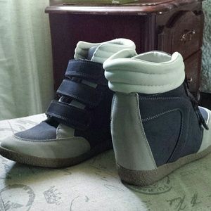 JustFab sneaker wedge.