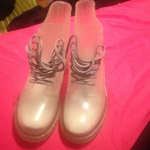 Dirty Laundry Clear Frost Boots