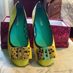 Super cute and comfy flats.