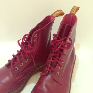 Maroon Dr Martens size 8 women's