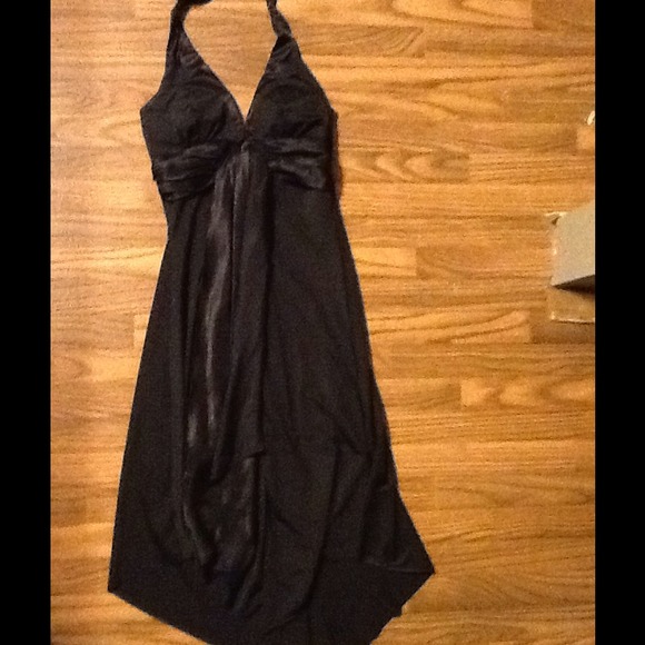 Alyn Paige New York black halter dress S