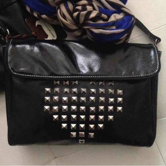 Heart studs night out bag - Picture 2 of 4