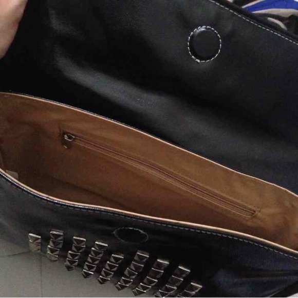 Heart studs night out bag - Picture 4 of 4