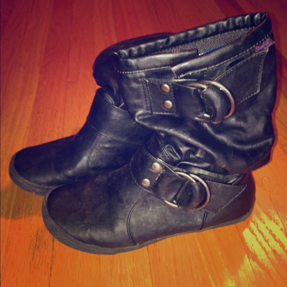Black Blowfish slouch boots faux leather