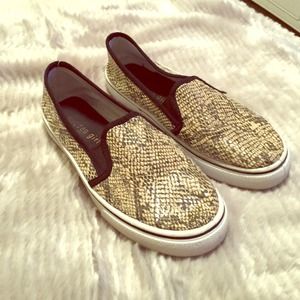 Steve Madden snakeskin shoes