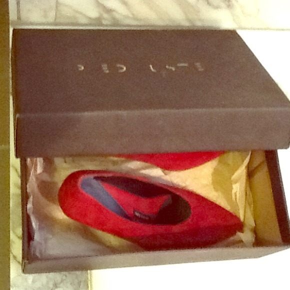 Pied Juste Red Booties