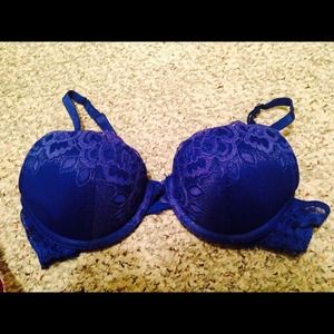 Lace bra