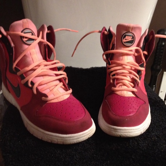 Nike shoes