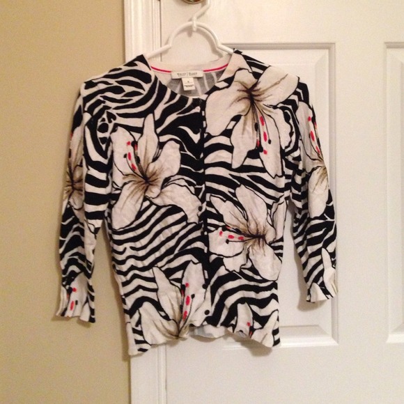 White House Black Market Sweaters - Floral 3/4 length sweater White House Black Market Sweaters - Floral 3/4 length sweater