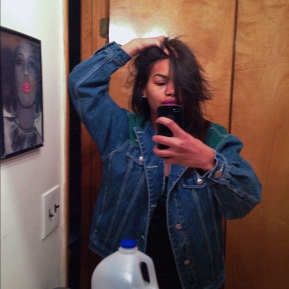 Meet your sellaaaaah 💁 - Picture 4 of 4