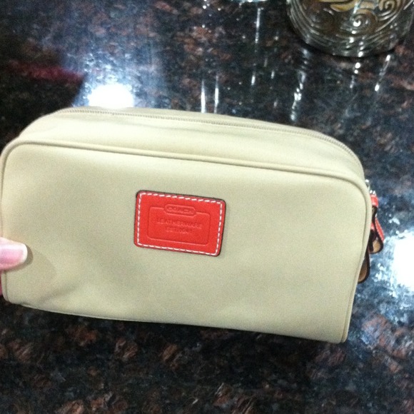 COACH Make Up Bag