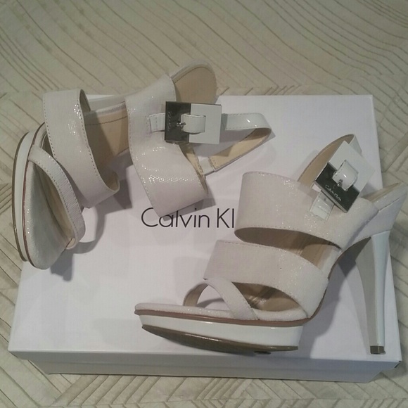 Calvin Klein White Slingback - Picture 2 of 4