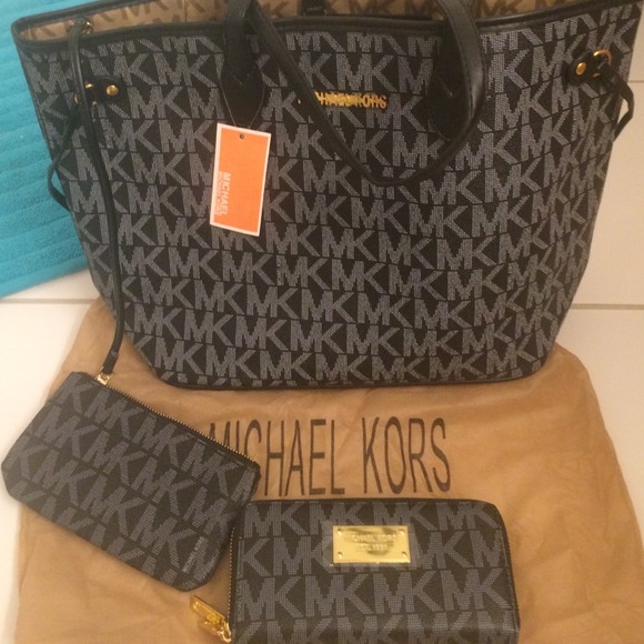 Mk insp. lg tote, matching wallet, and coin purse