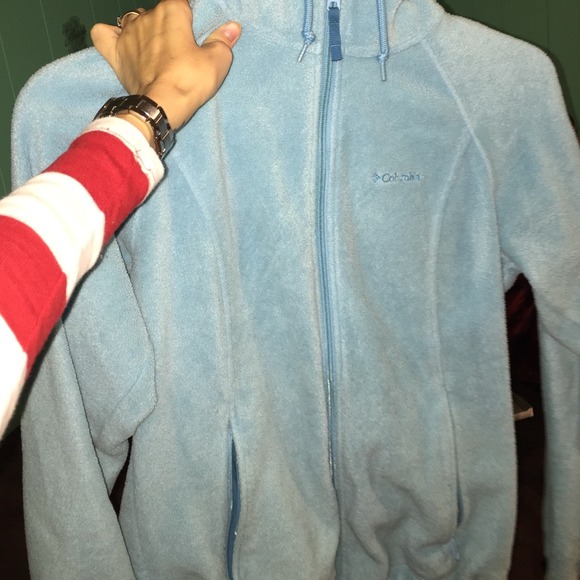 Fleece - Picture 1 of 2