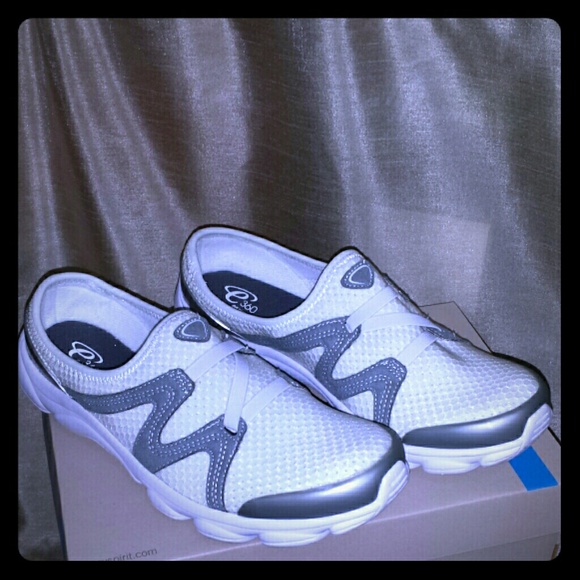 Comfy slip on sneakers