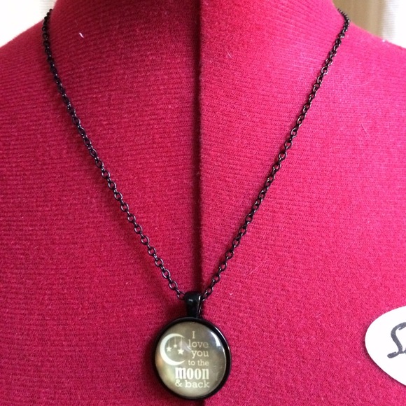 Sold!!" I love you to the moon and back" necklace - Picture 3 of 4