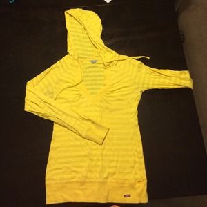 Guess Yellow Pullover