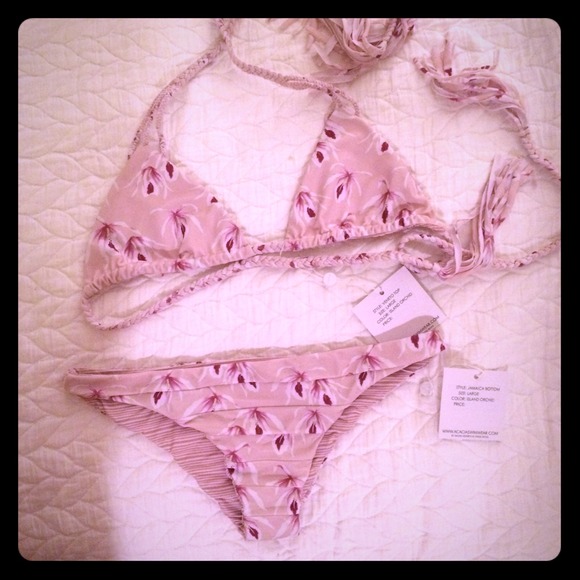 Acacia bikini island orchid great condition