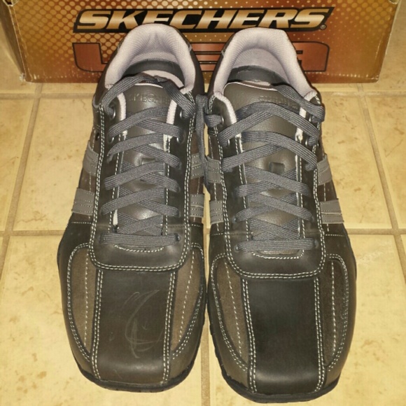 Sketches.  Men's  size 12