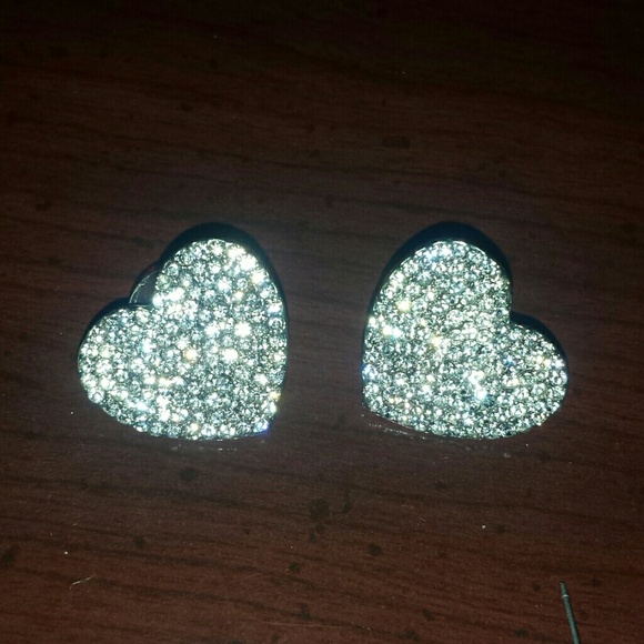 Heart earrings