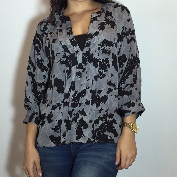 🚫SOLD🚫Joie Printed Silk Blouse - Picture 3 of 4