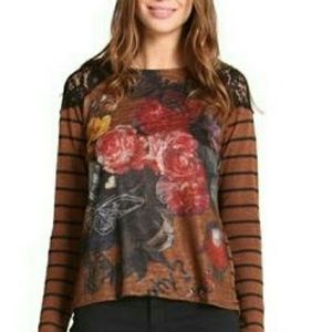 Beautiful desigual floral top