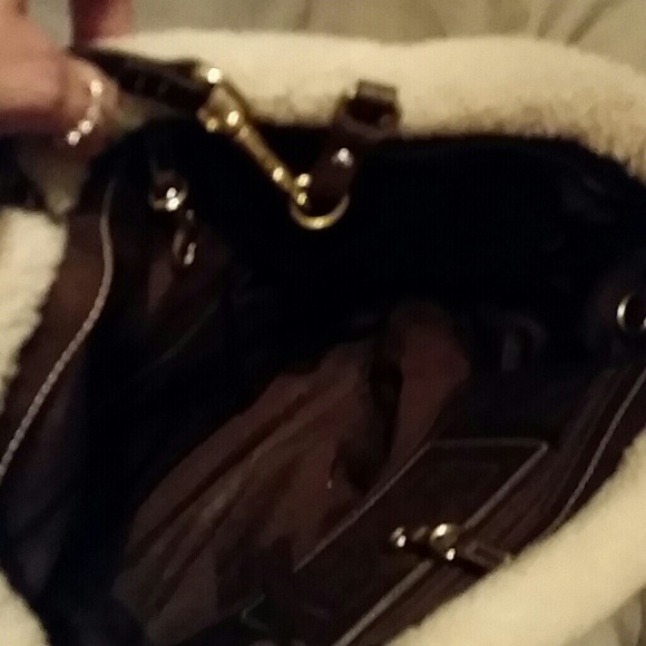 Coach - Picture 3 of 4