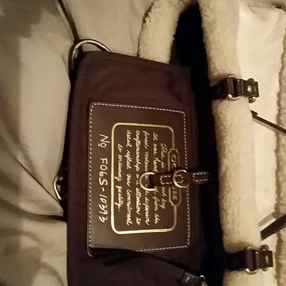 Coach - Picture 4 of 4